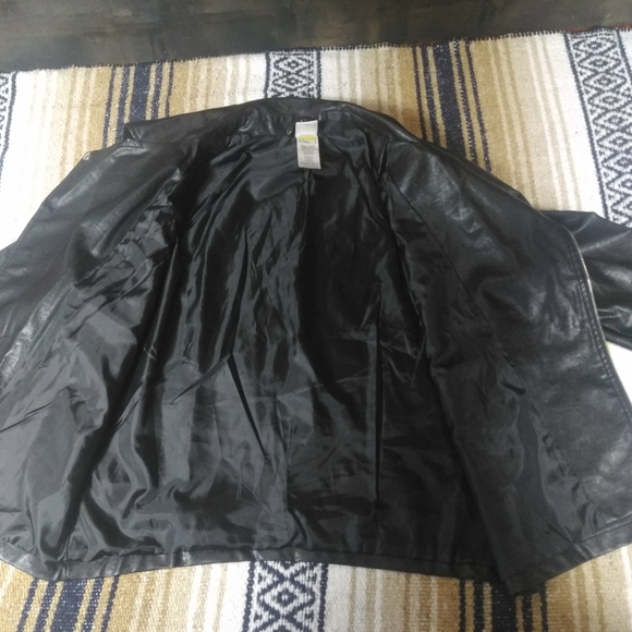 ARCHIE COMICS SOUTH SIDE SERPENTS GRAPHIC LEATHER JACKET MENS SIZE MEDIUM - Picture 7 of 12